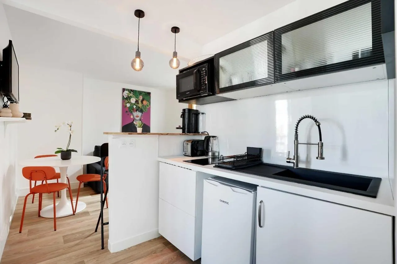 Modern Apartment - 2Br-4P - Sacre-Coeur Париж